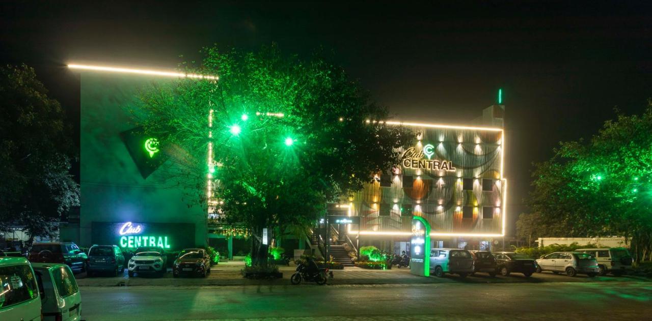 Club Central Bolpur Extérieur photo